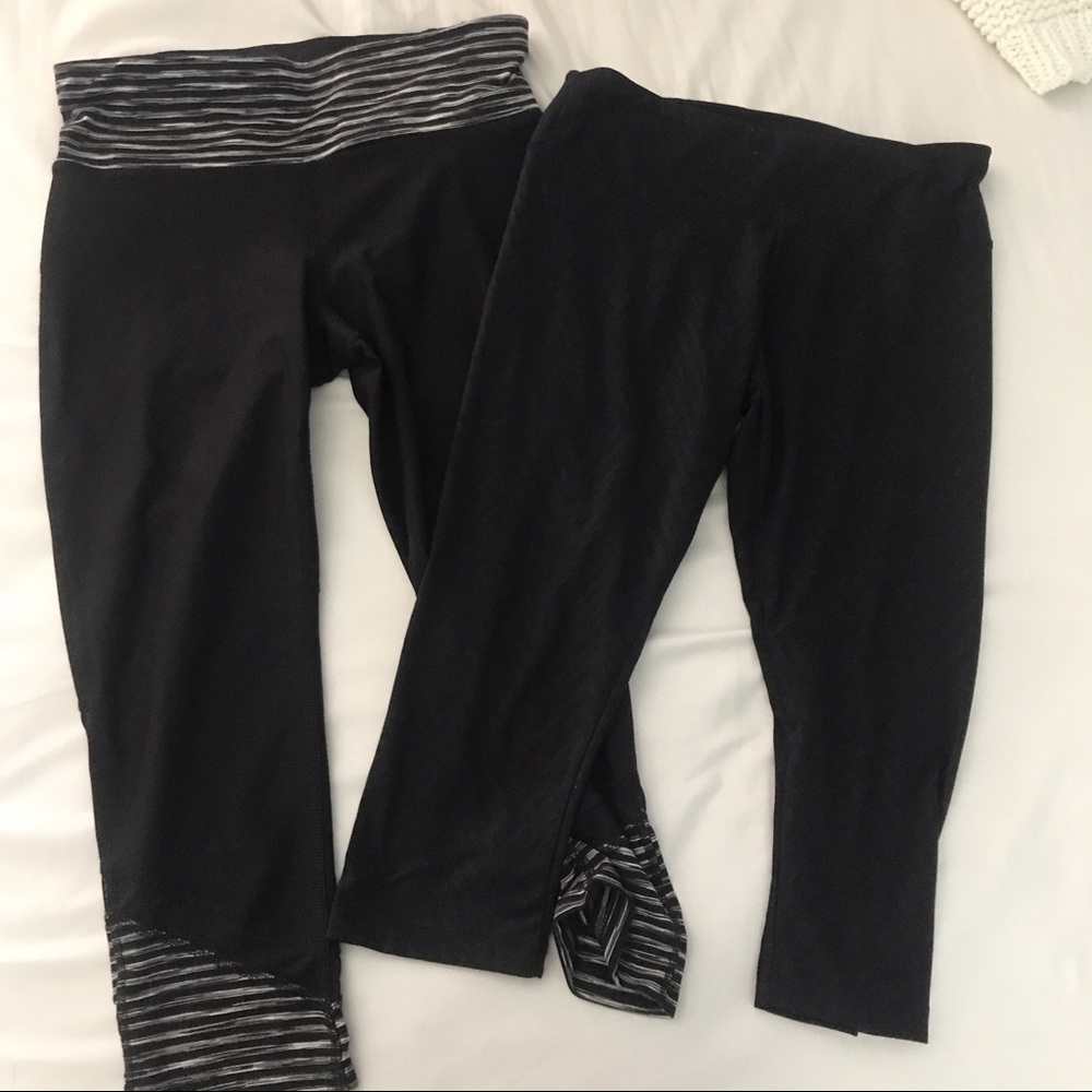 Two Cropped Leggings